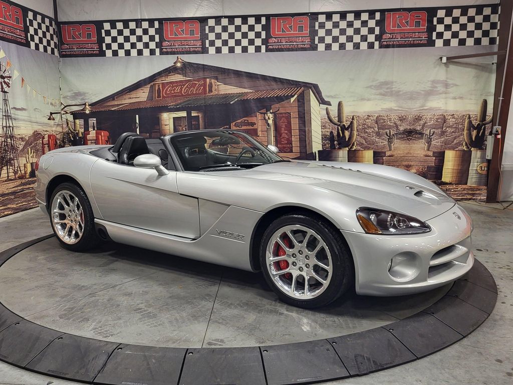 2005 Dodge Viper SRT10