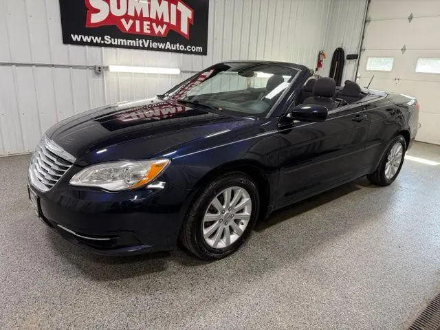 2012 Chrysler 200 Touring