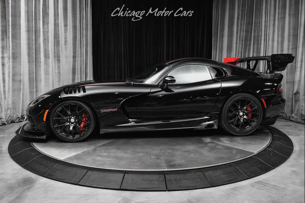 2017 Dodge Viper GTC