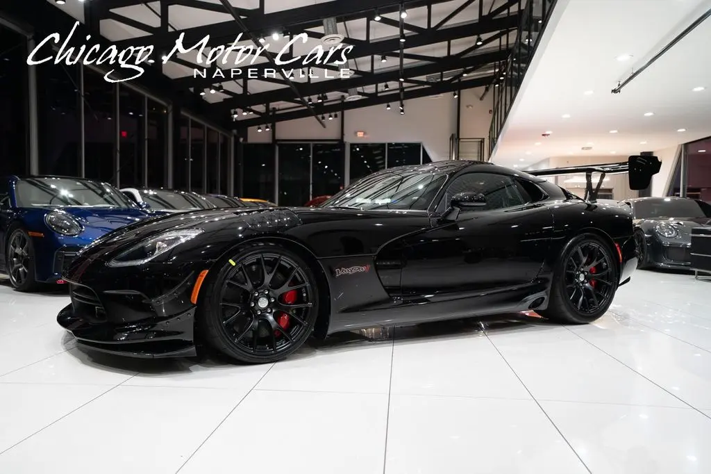 2017 Dodge Viper GTC