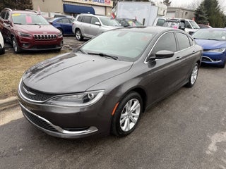 2015 Chrysler 200 Limited
