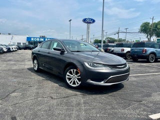 2016 Chrysler 200 Limited