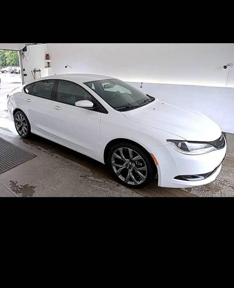 2016 Chrysler 200 S