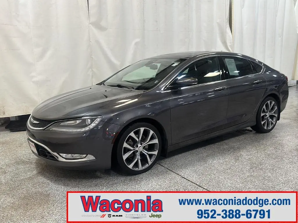 2015 Chrysler 200 S