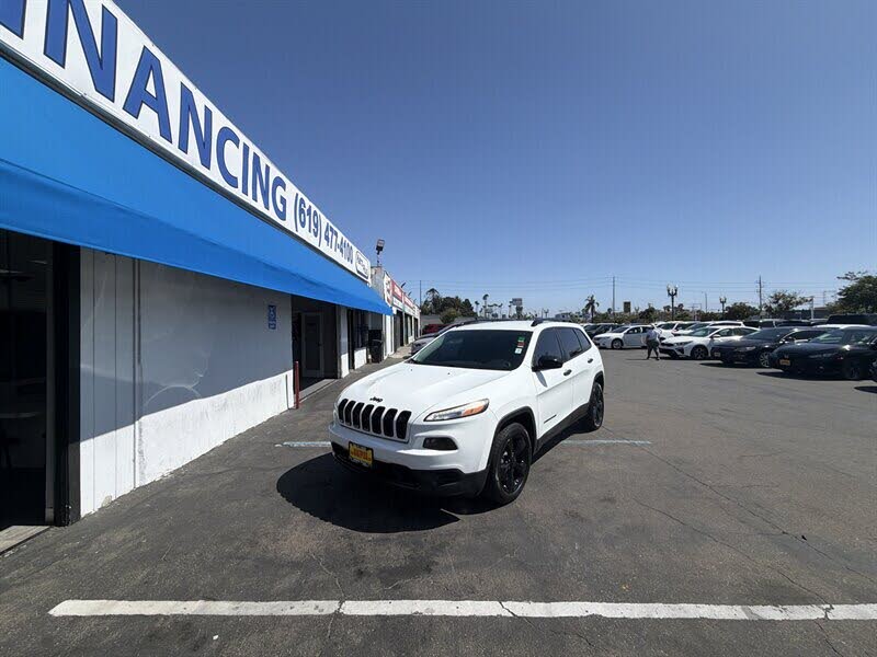 2017 Jeep Cherokee Sport