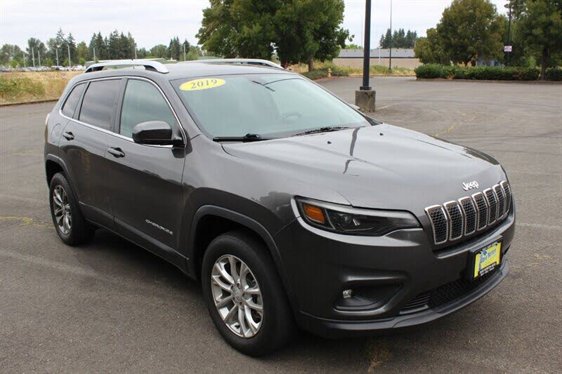 2019 Jeep Cherokee Latitude Plus