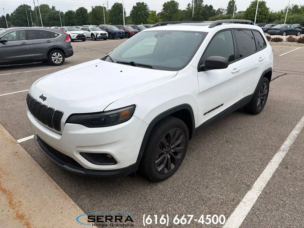 2021 Jeep Cherokee Latitude Lux