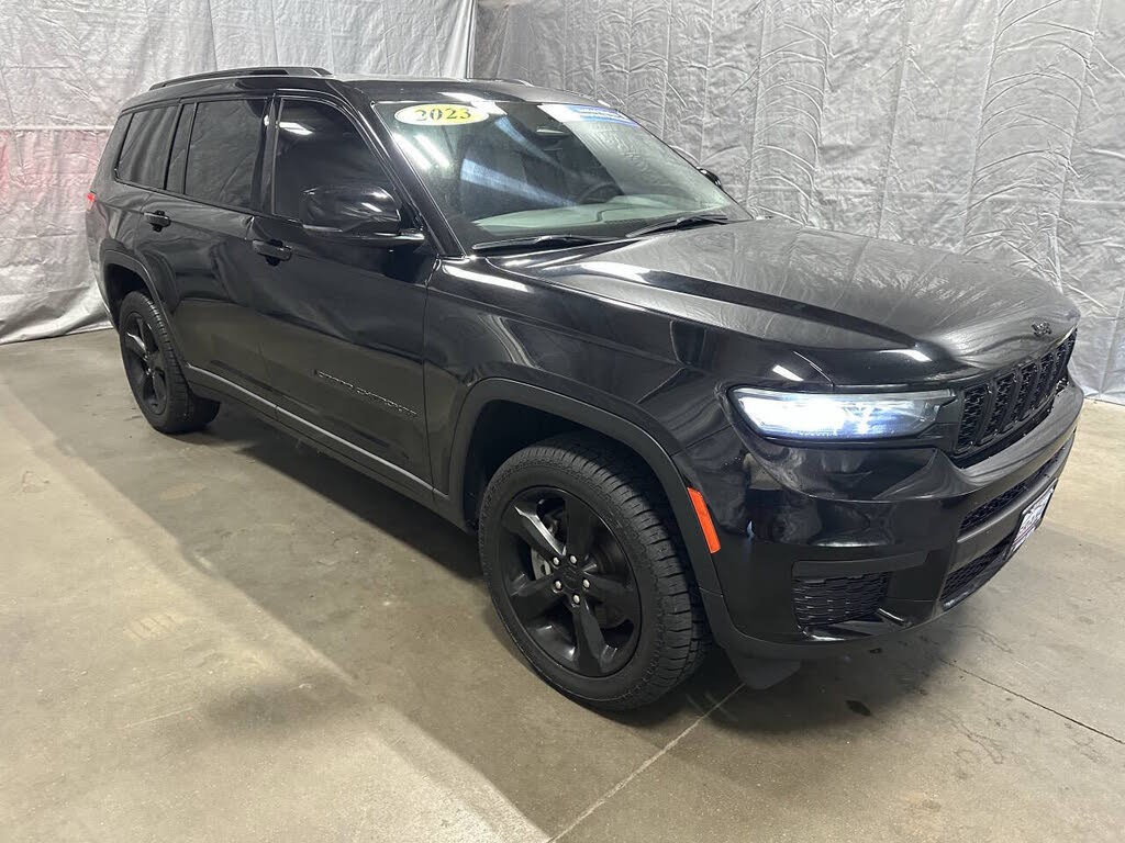 2023 Jeep Grand Cherokee L Altitude