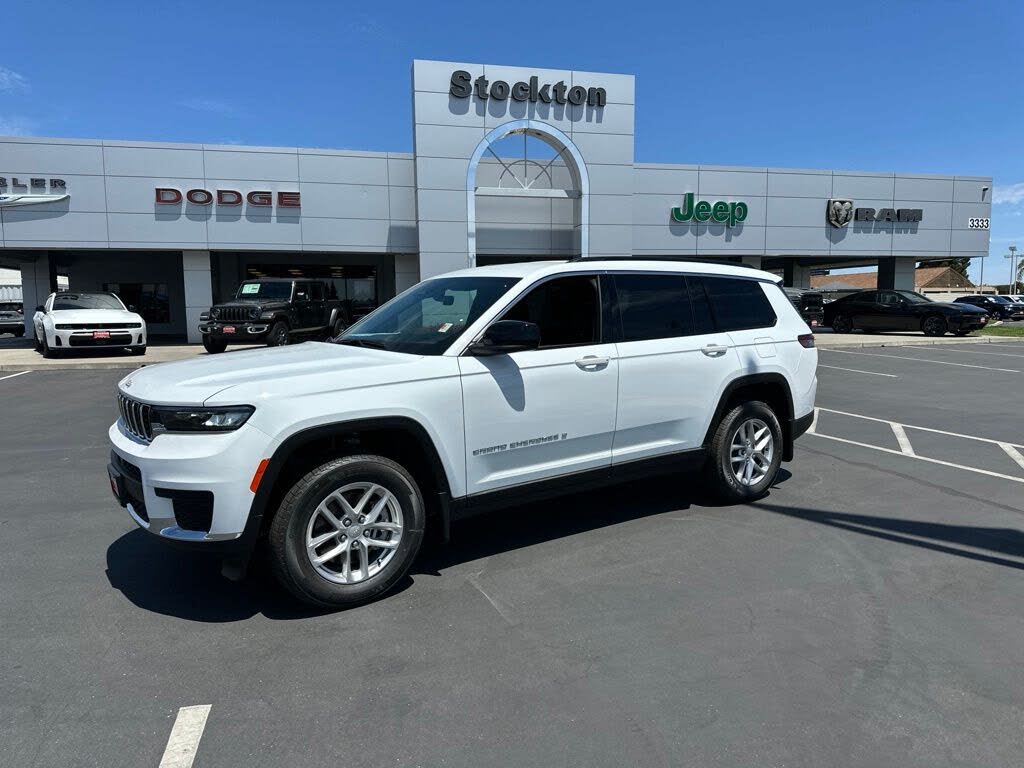 2026 Jeep Grand Cherokee L Laredo