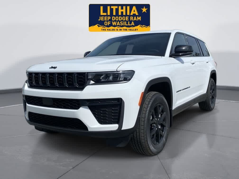 2026 Jeep Grand Cherokee L Laredo Altitude