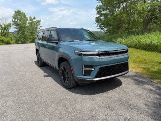 2026 Jeep Grand Wagoneer L Summit Obsidian