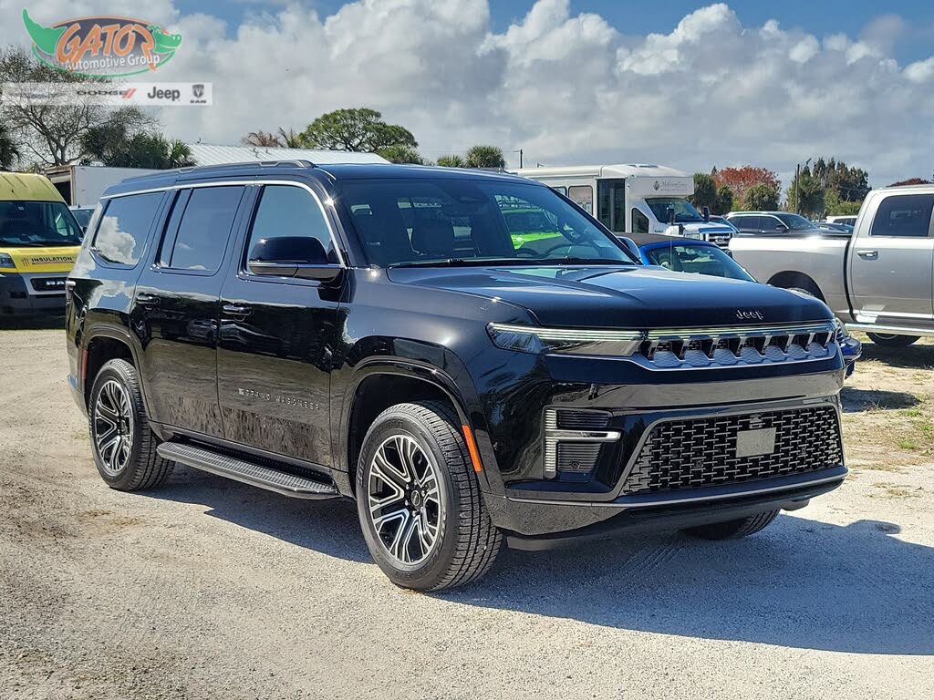 2026 Jeep Grand Wagoneer Base