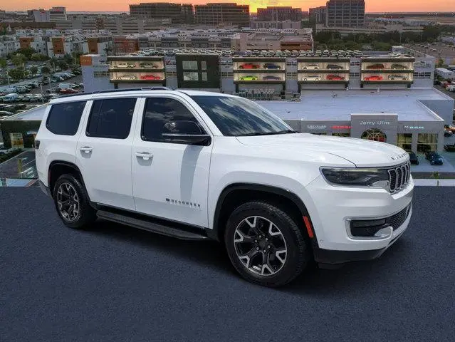 2023 Jeep Wagoneer Series III