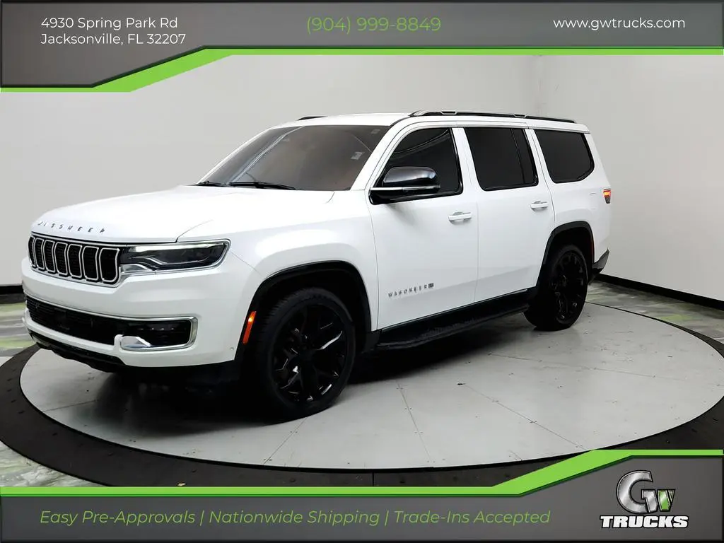 2023 Jeep Wagoneer Base