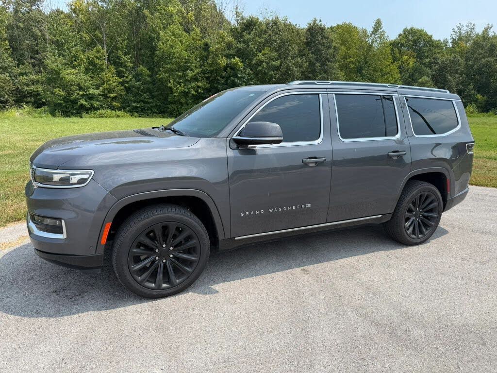 2022 Jeep Grand Wagoneer Series II