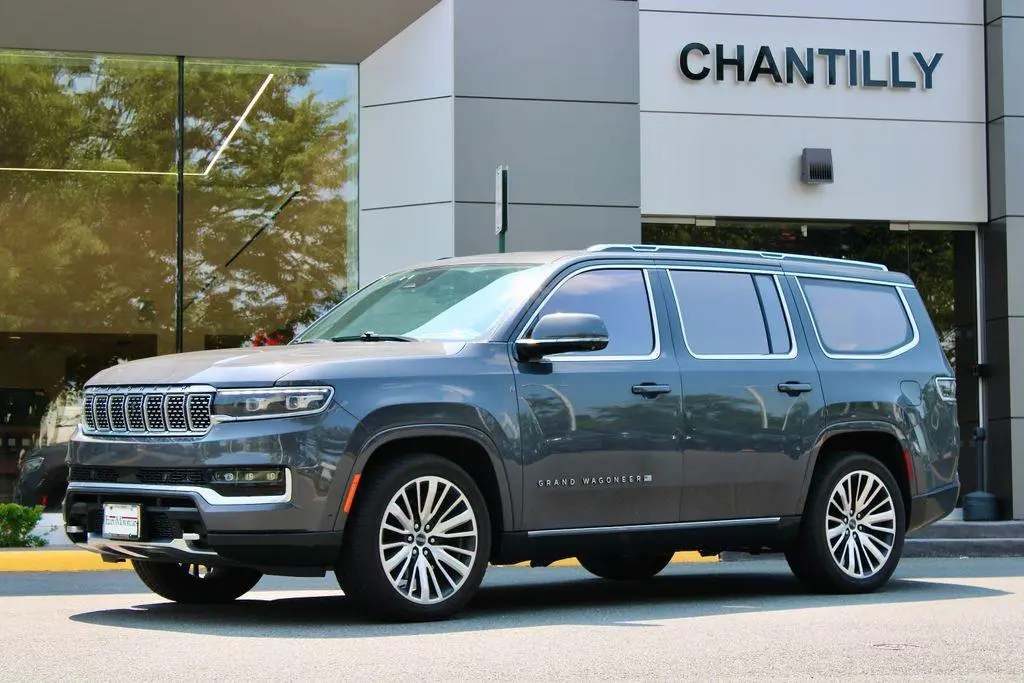 2022 Jeep Grand Wagoneer Series III