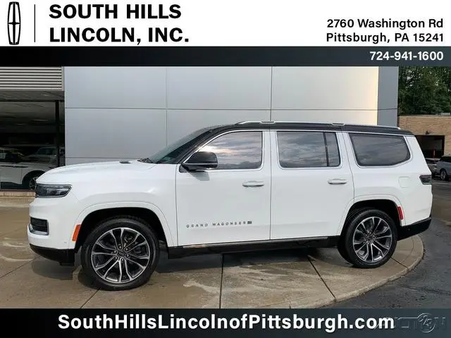 2023 Jeep Grand Wagoneer Series III