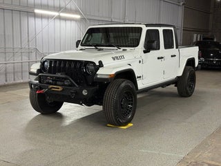 2022 Jeep Gladiator Willys