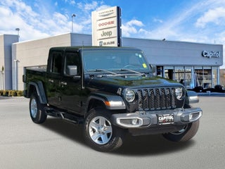 2022 Jeep Gladiator Sport S