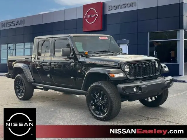 2025 Jeep Gladiator Sport