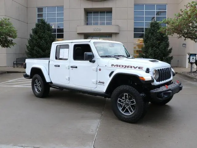 2025 Jeep Gladiator Mojave