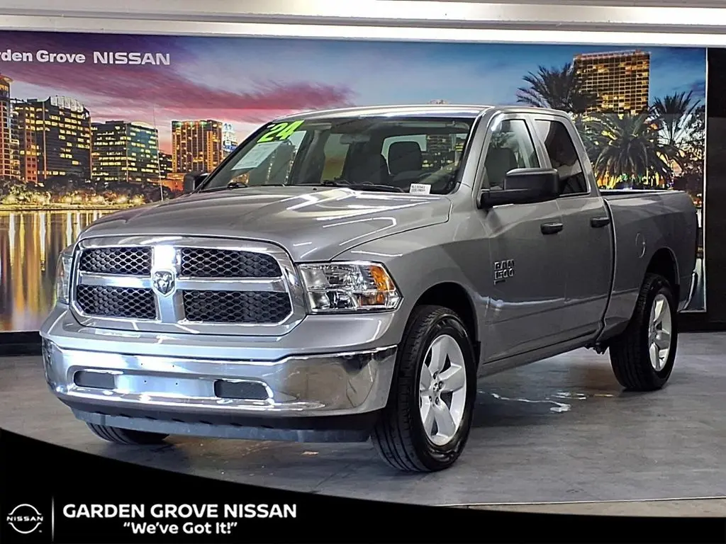 2024 Ram 1500 Classic SLT