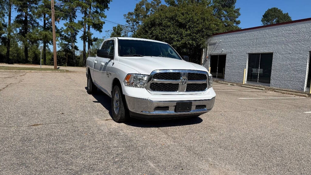 2019 Ram 1500 Classic SLT