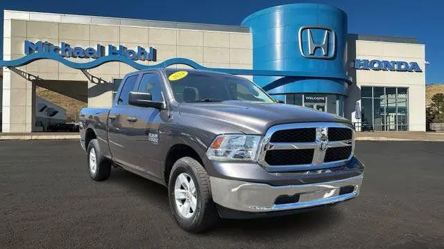 2024 Ram 1500 Classic SLT