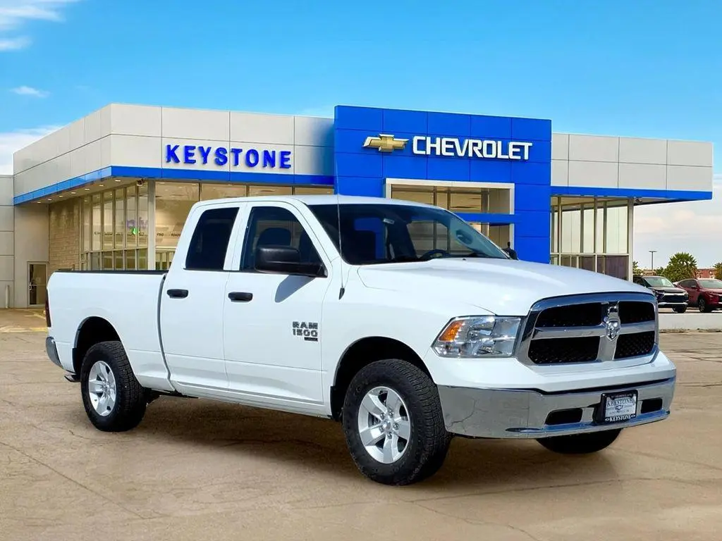 2024 Ram 1500 Classic SLT