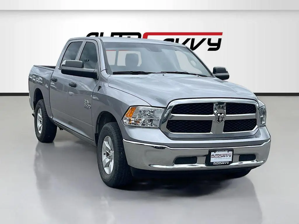 2023 Ram 1500 Classic SLT