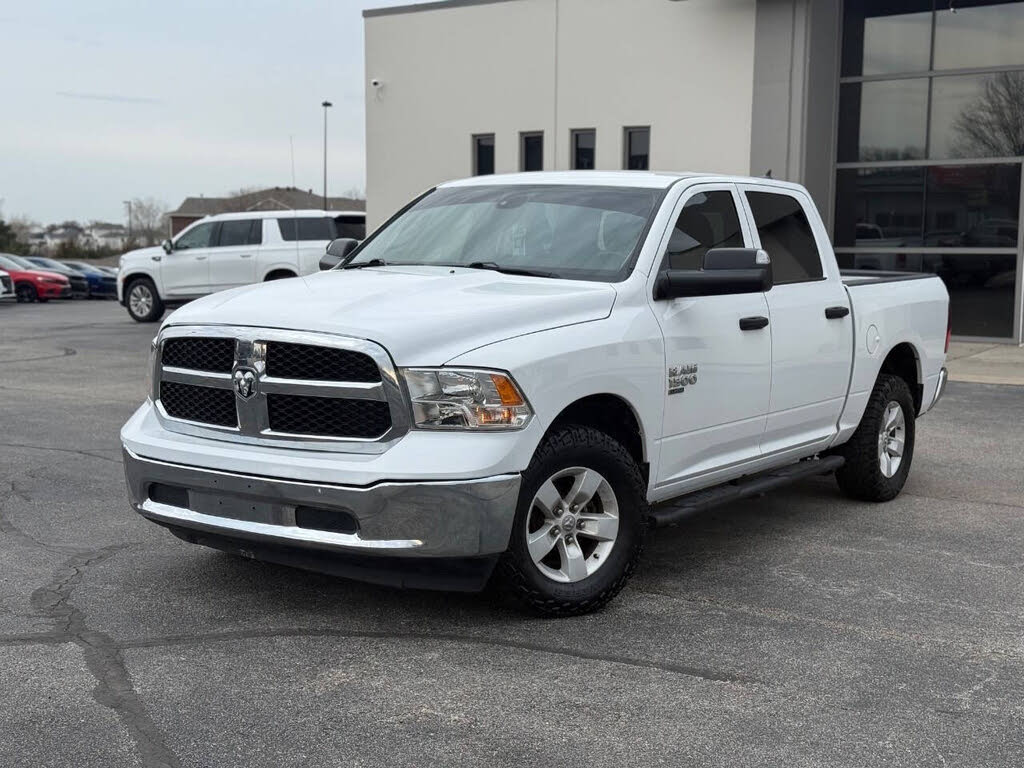 2023 Ram 1500 Classic SLT