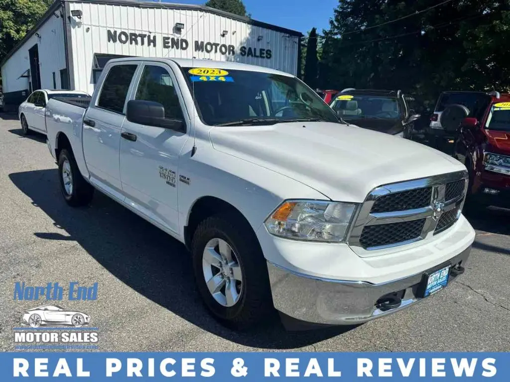 2023 Ram 1500 Classic SLT