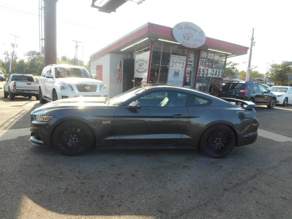 2017 Ford Mustang GT Premium