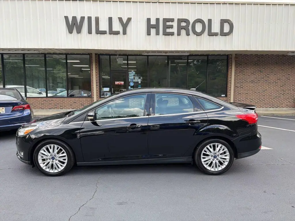 2018 Ford Focus Titanium