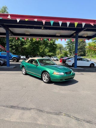 2000 Ford Mustang
