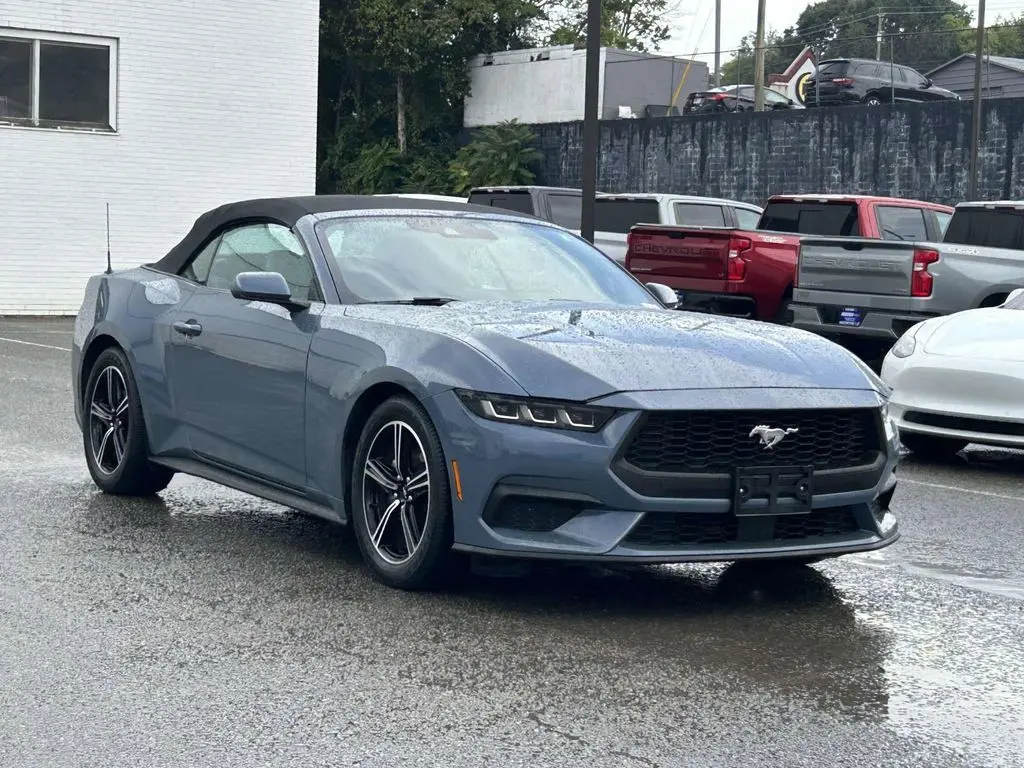 2024 Ford Mustang EcoBoost Premium