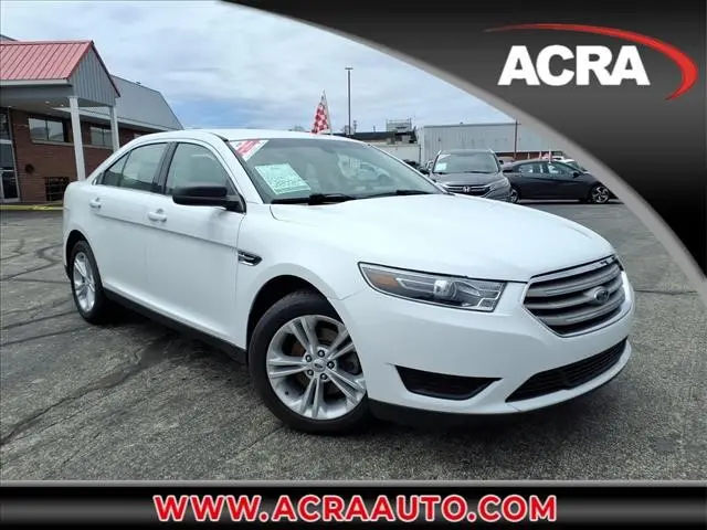2017 Ford Taurus SE