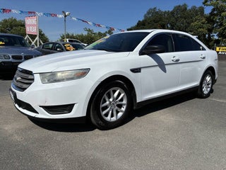 2014 Ford Taurus SE