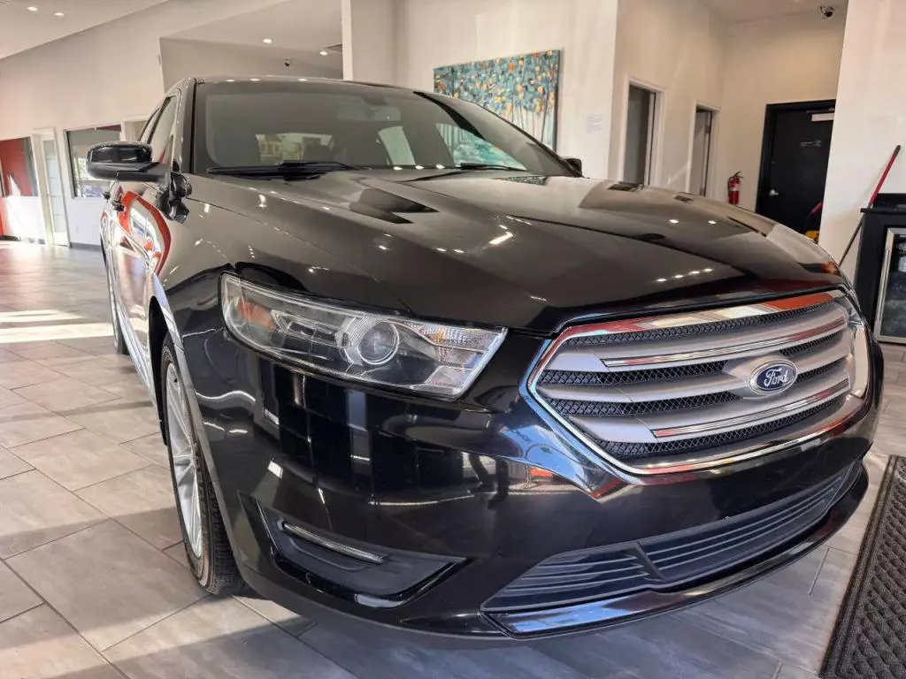 2014 Ford Taurus SEL