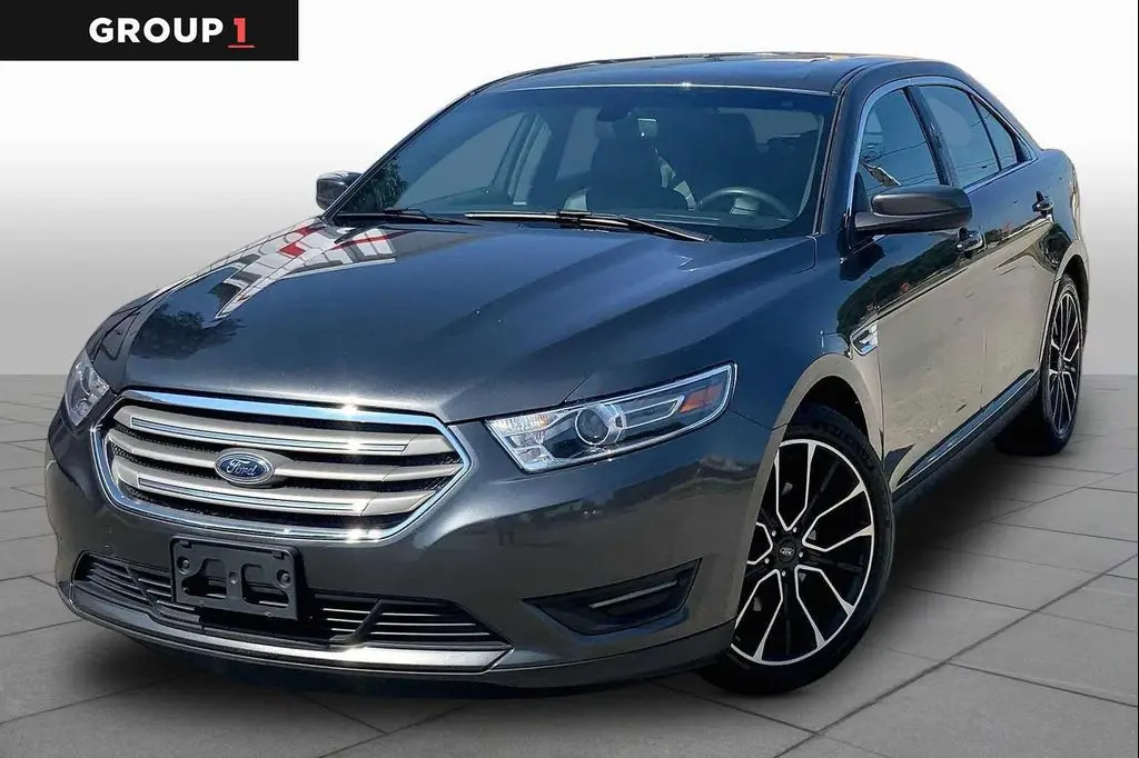 2018 Ford Taurus SEL