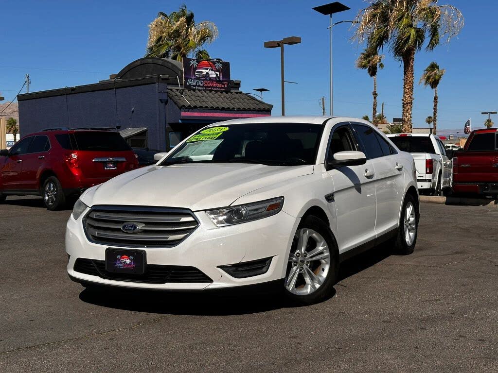 2013 Ford Taurus SEL
