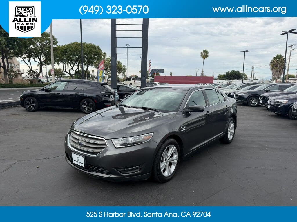 2018 Ford Taurus SEL