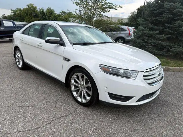 2015 Ford Taurus Limited