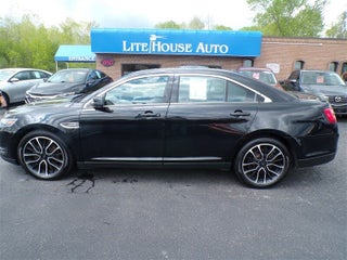 2018 Ford Taurus SEL