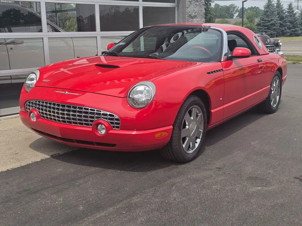 2003 Ford Thunderbird