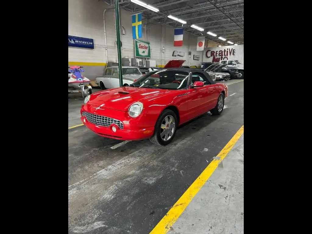 2002 Ford Thunderbird