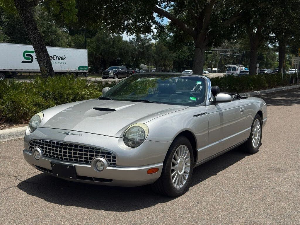 2004 Ford Thunderbird