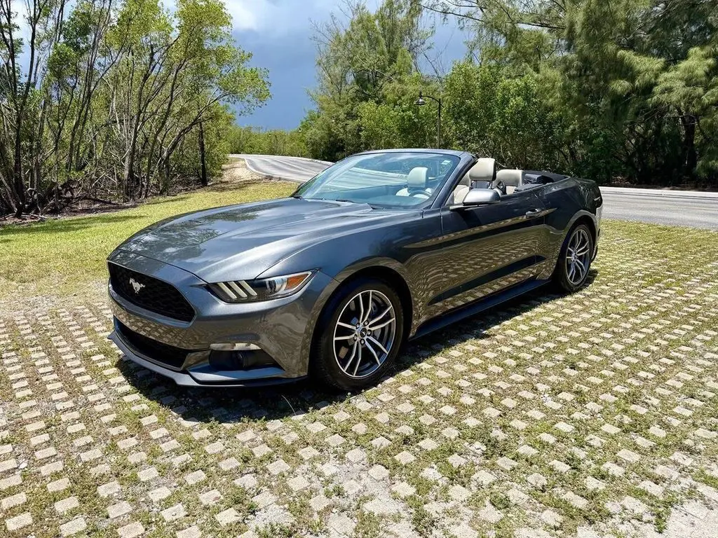 2017 Ford Mustang EcoBoost Premium