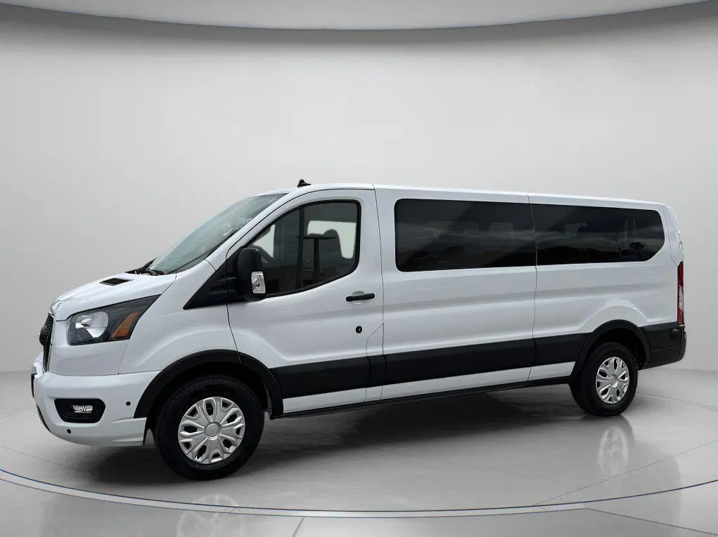 2024 Ford Transit XLT