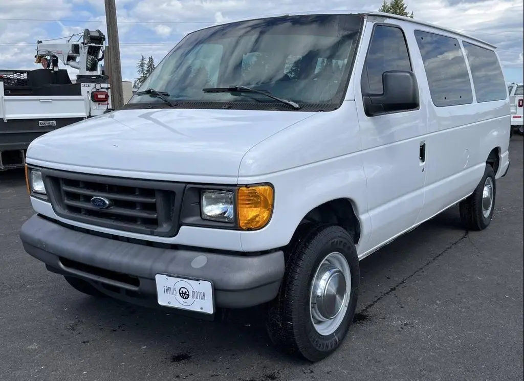 2006 Ford E-350